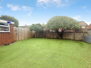 Photo 17- click for photo gallery